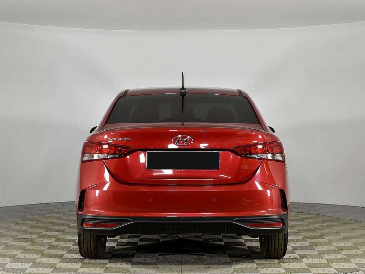 Hyundai Solaris с пробегом — 2021 год. Фото: #3