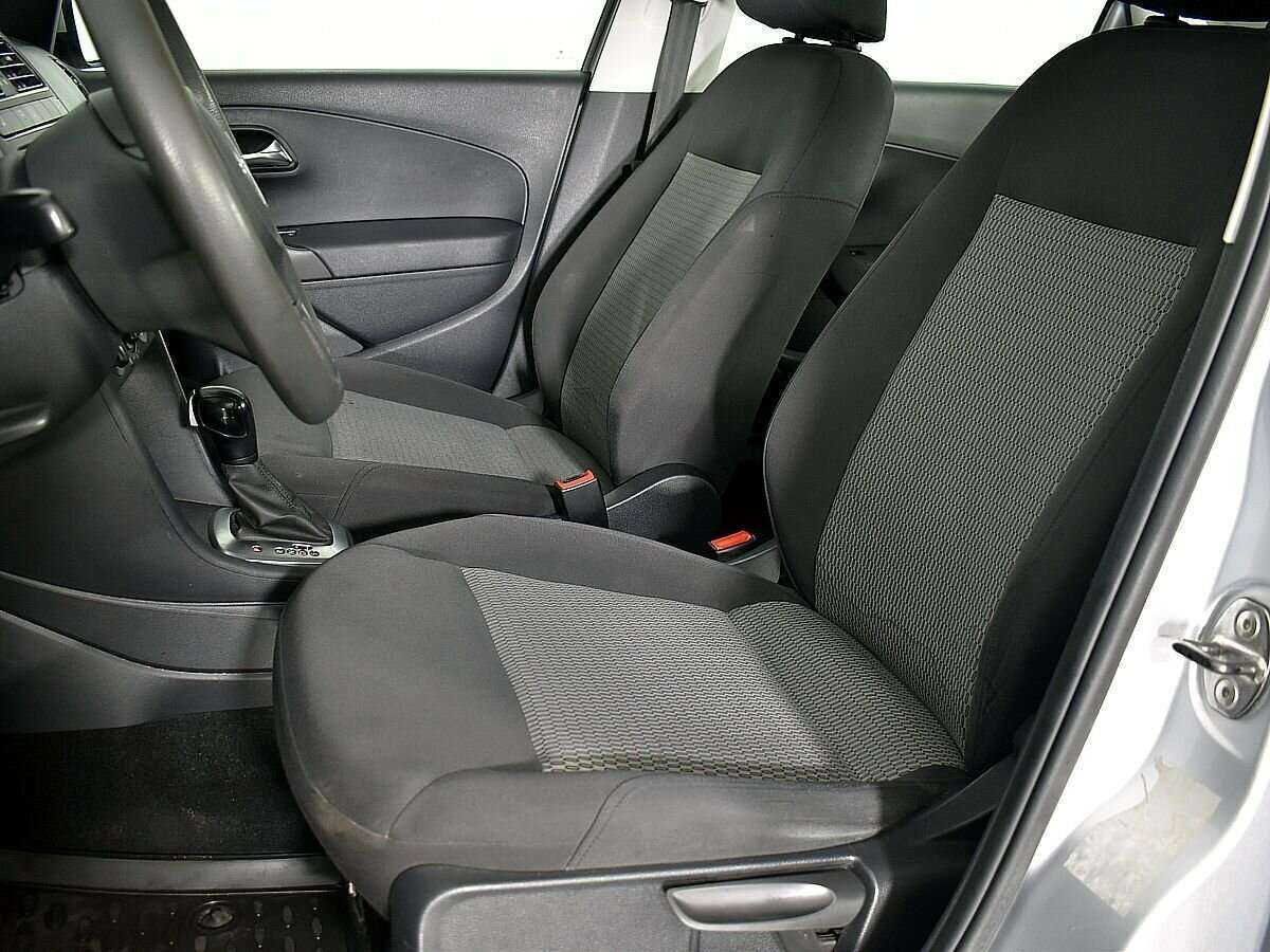 Volkswagen Polo с пробегом — 2014 год. Фото: #5