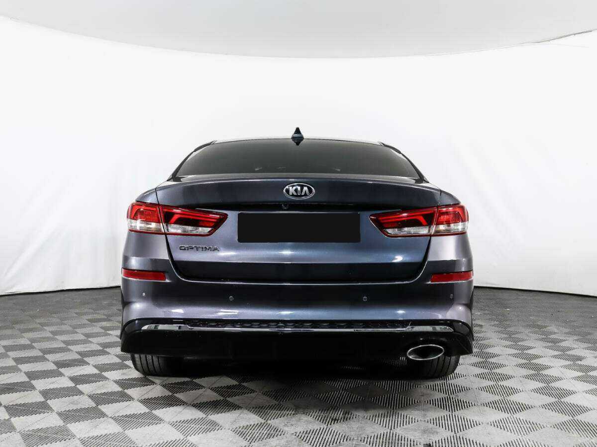 Kia Optima с пробегом — 2018 год. Фото: #5