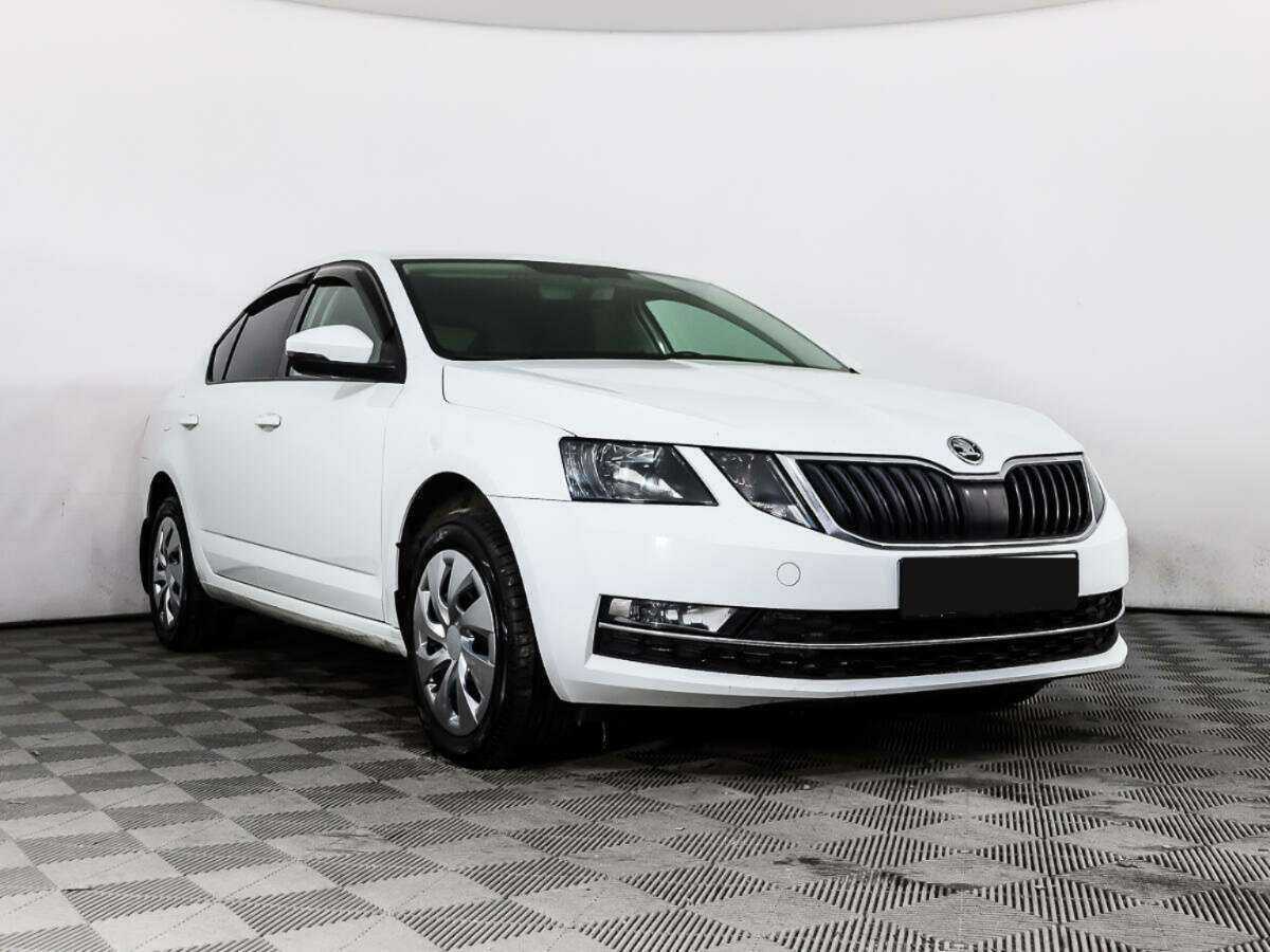 Skoda Octavia с пробегом — 2020 год. Фото: #2