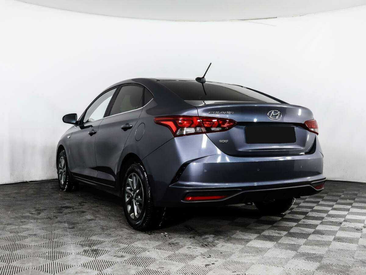 Hyundai Solaris с пробегом — 2021 год. Фото: #6