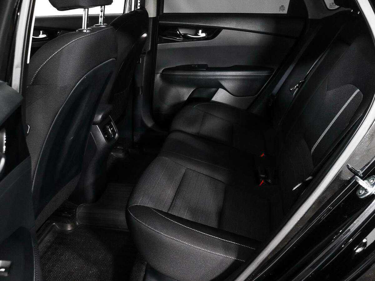 Kia Cerato с пробегом — 2018 год. Фото: #9