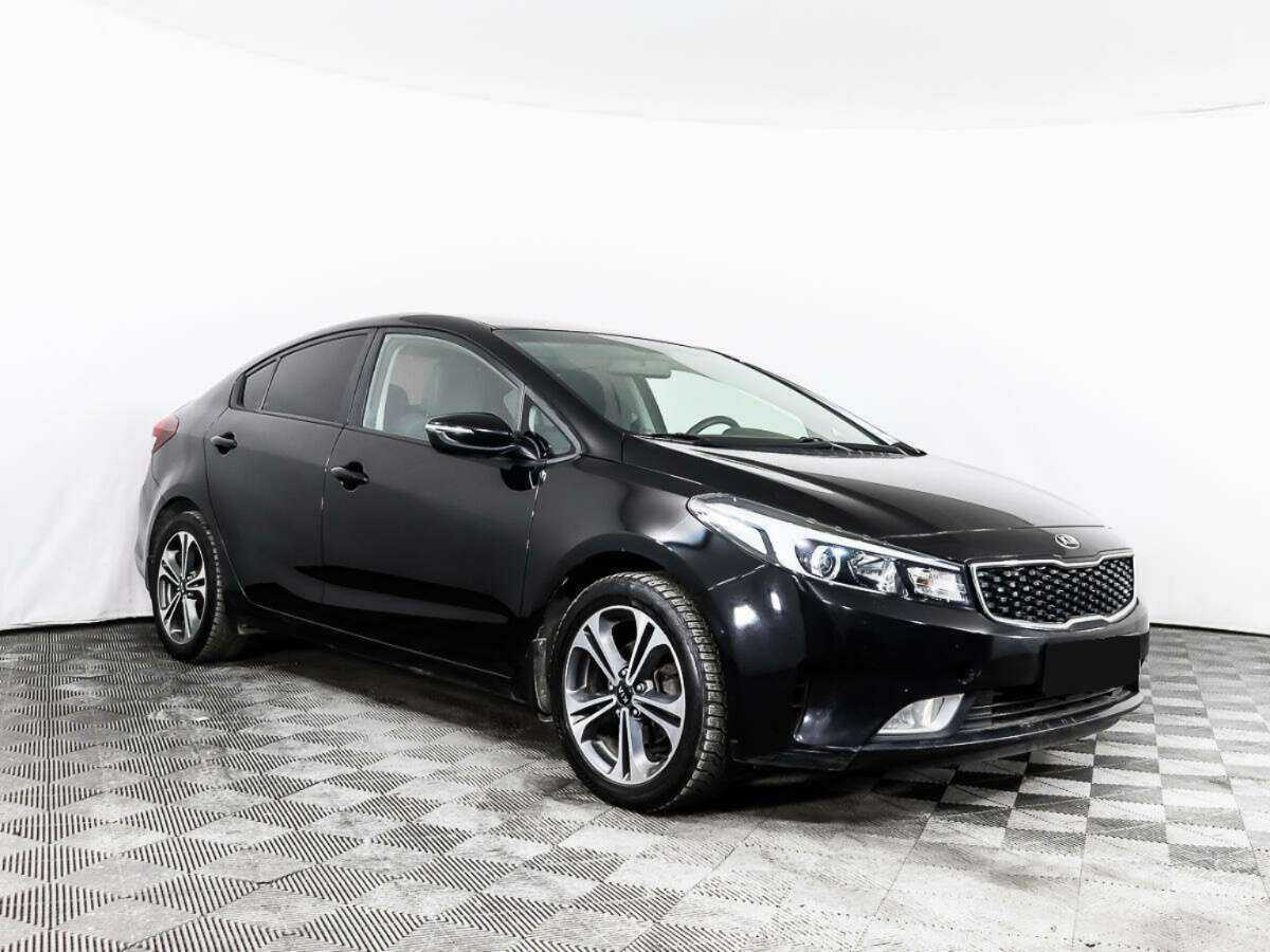 Kia Cerato с пробегом — 2017 год. Фото: #2