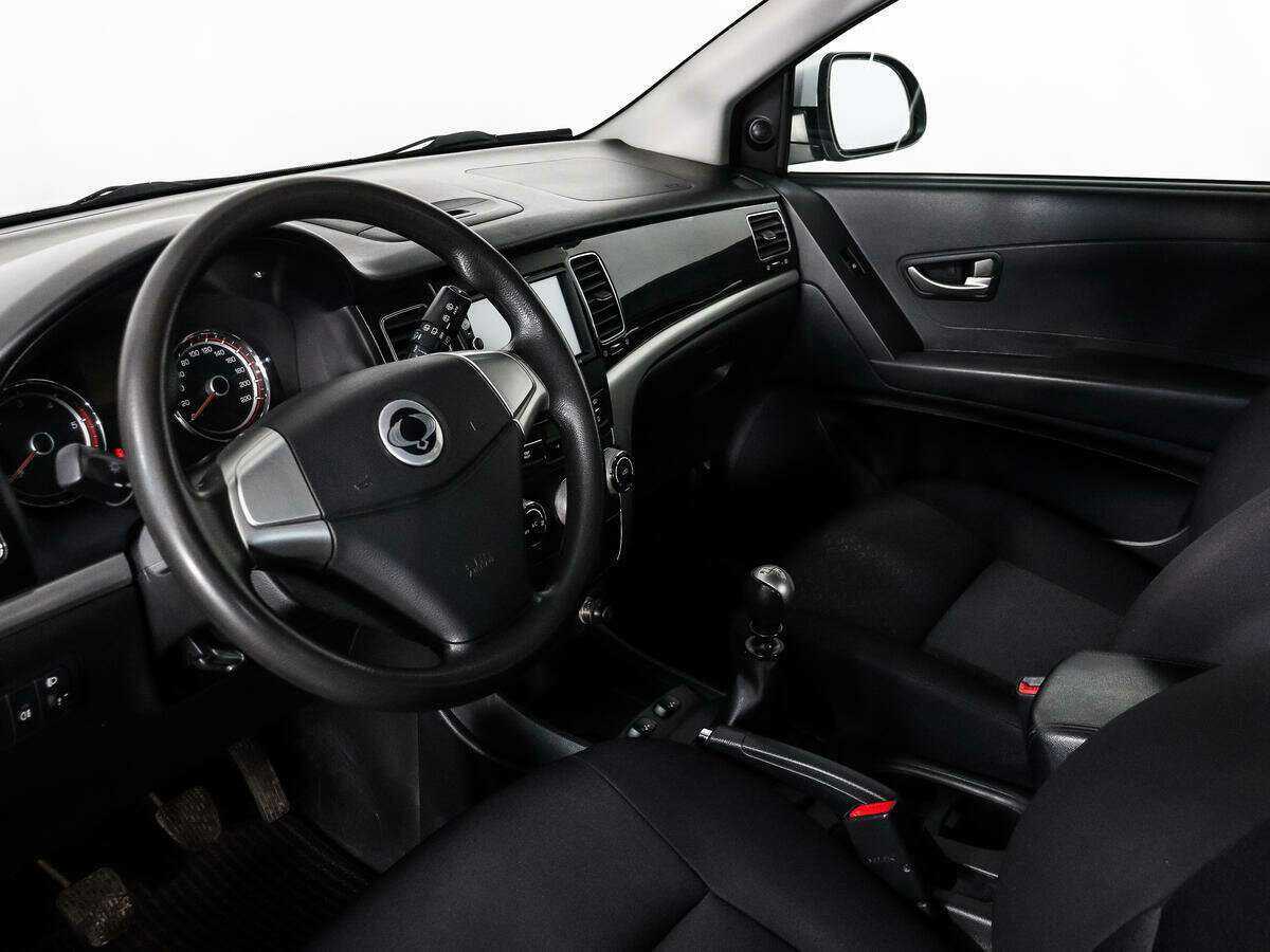 SsangYong Actyon с пробегом — 2012 год. Фото: #6