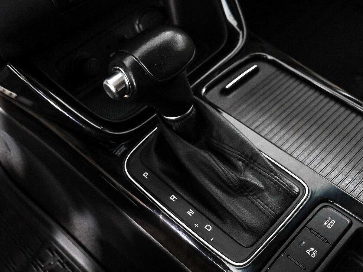 Kia Sorento с пробегом — 2013 год. Фото: #9