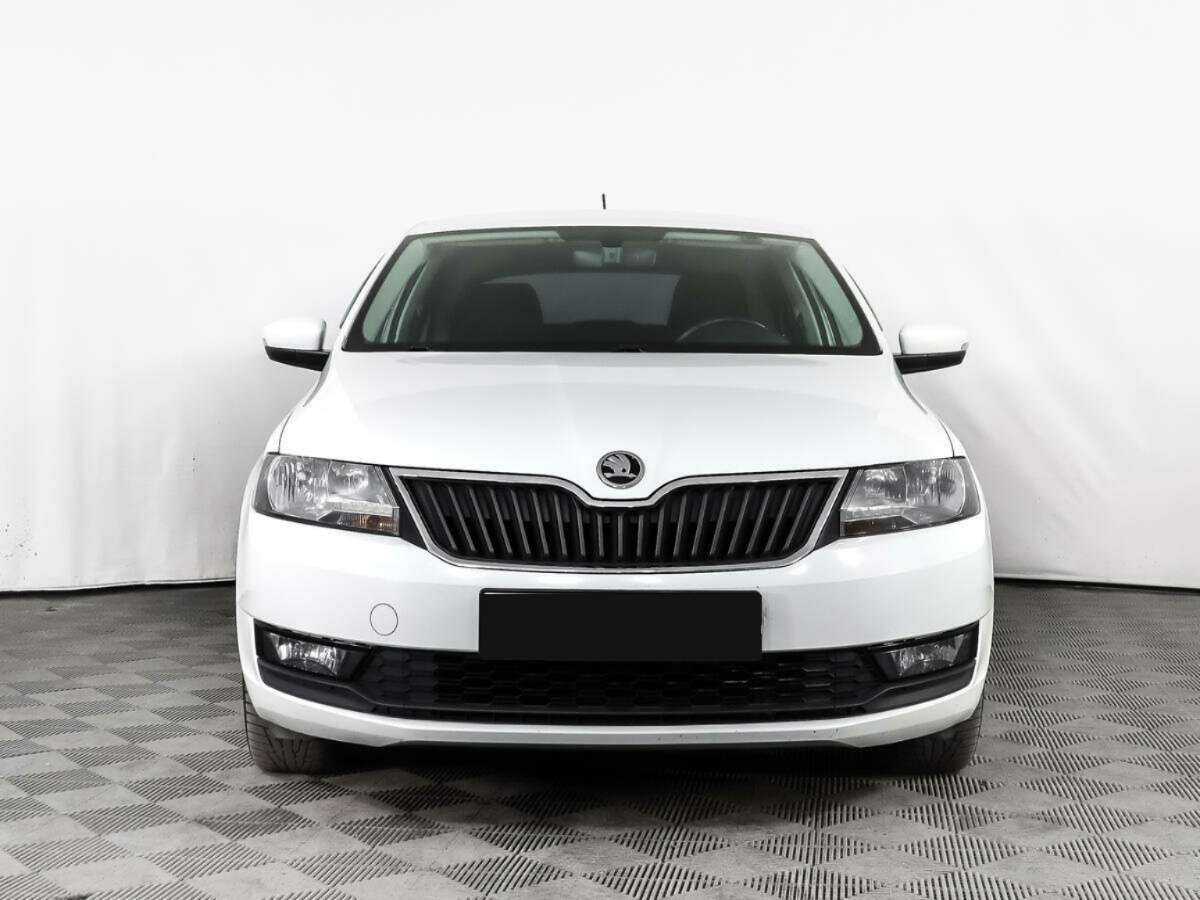 Skoda Rapid с пробегом — 2017 год. Фото: #1