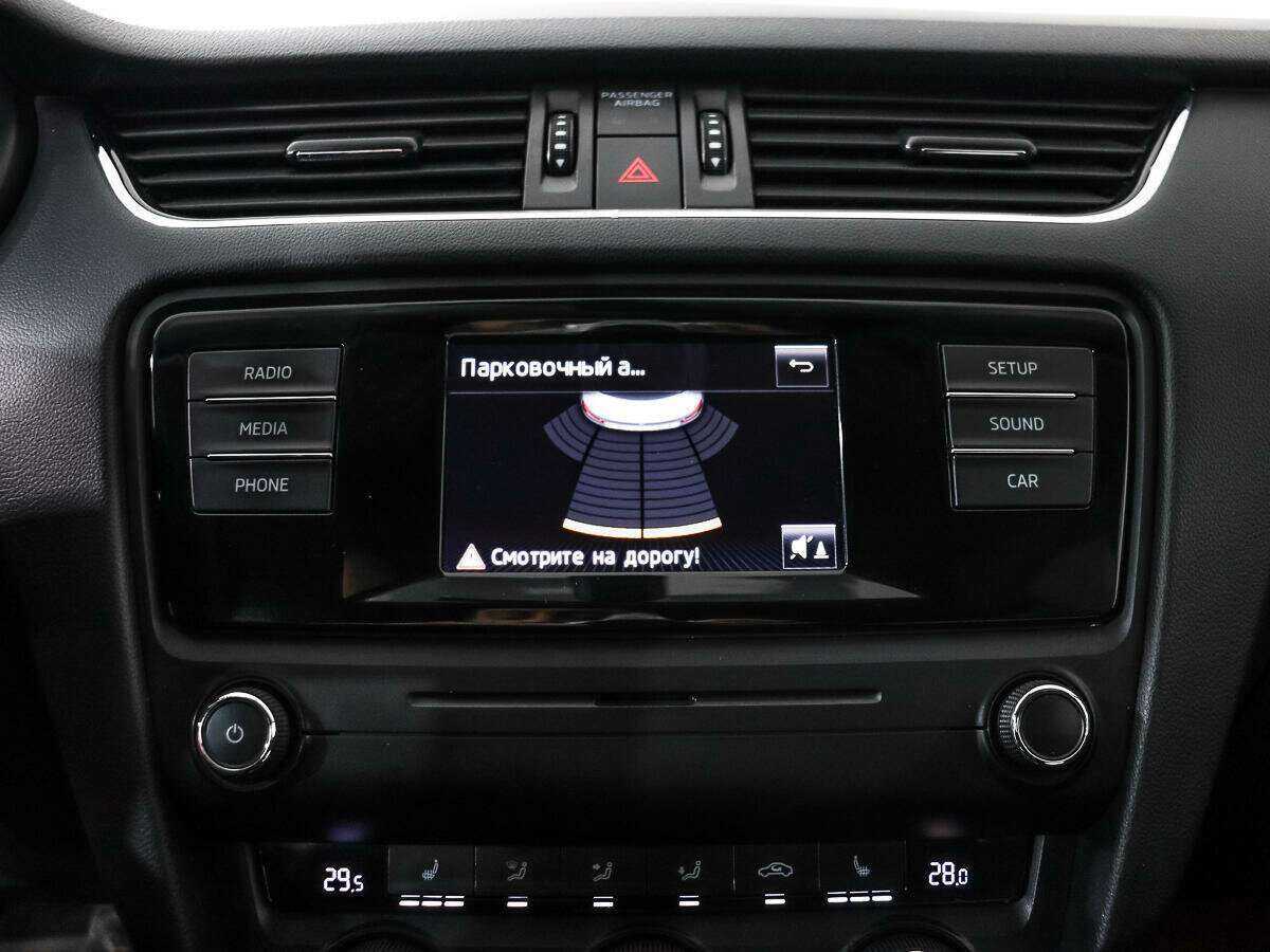 Skoda Octavia с пробегом — 2015 год. Фото: #14