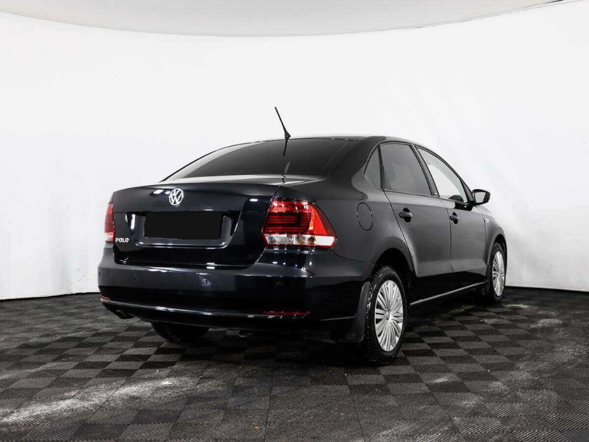 Volkswagen Polo с пробегом — 2016 год. Фото: #4