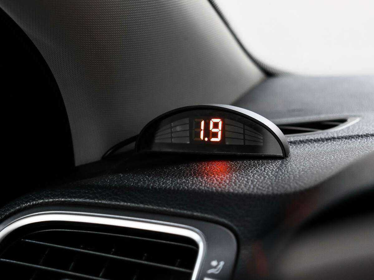 Volkswagen Polo с пробегом — 2016 год. Фото: #12