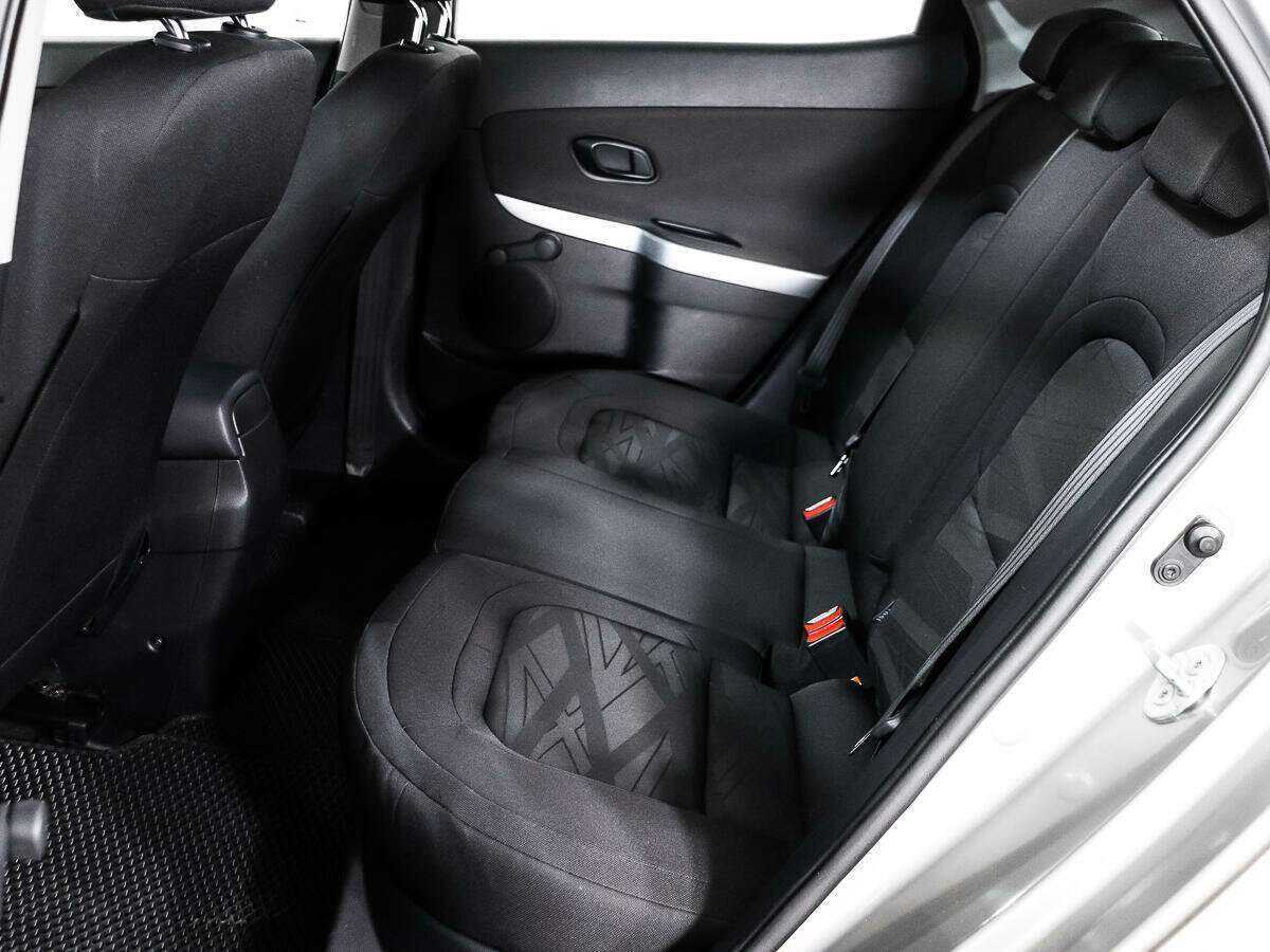 Kia Ceed с пробегом — 2013 год. Фото: #8