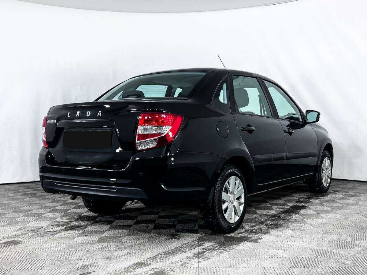 Lada (ВАЗ) Granta с пробегом — 2023 год. Фото: #4