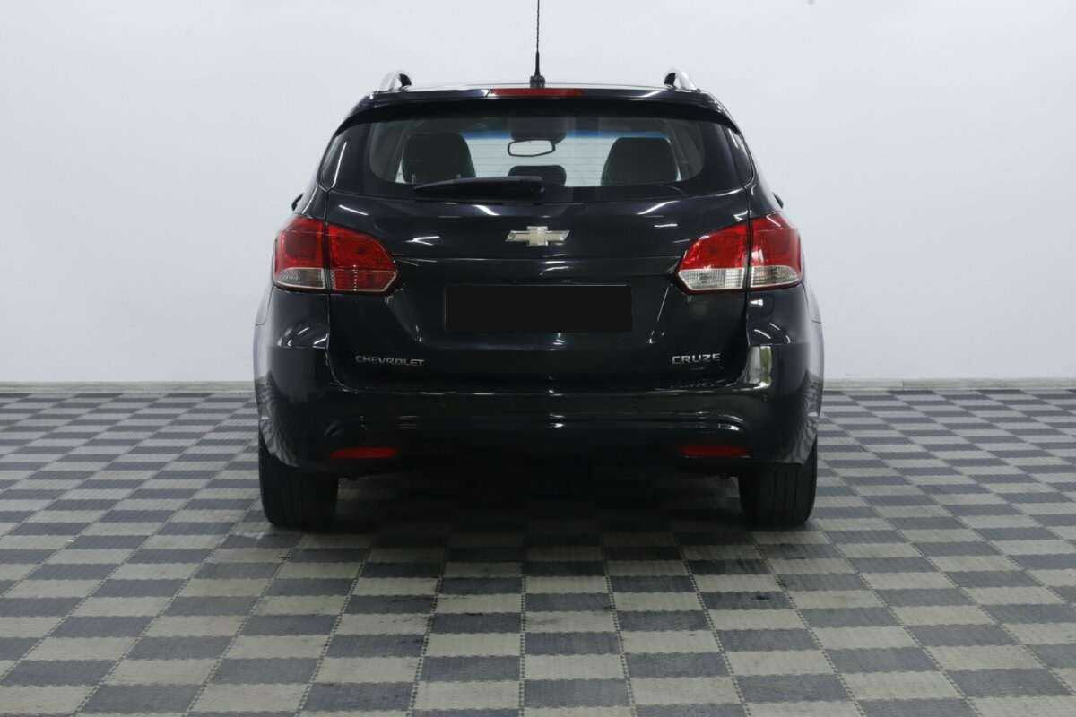 Chevrolet Cruze с пробегом — 2015 год. Фото: #4