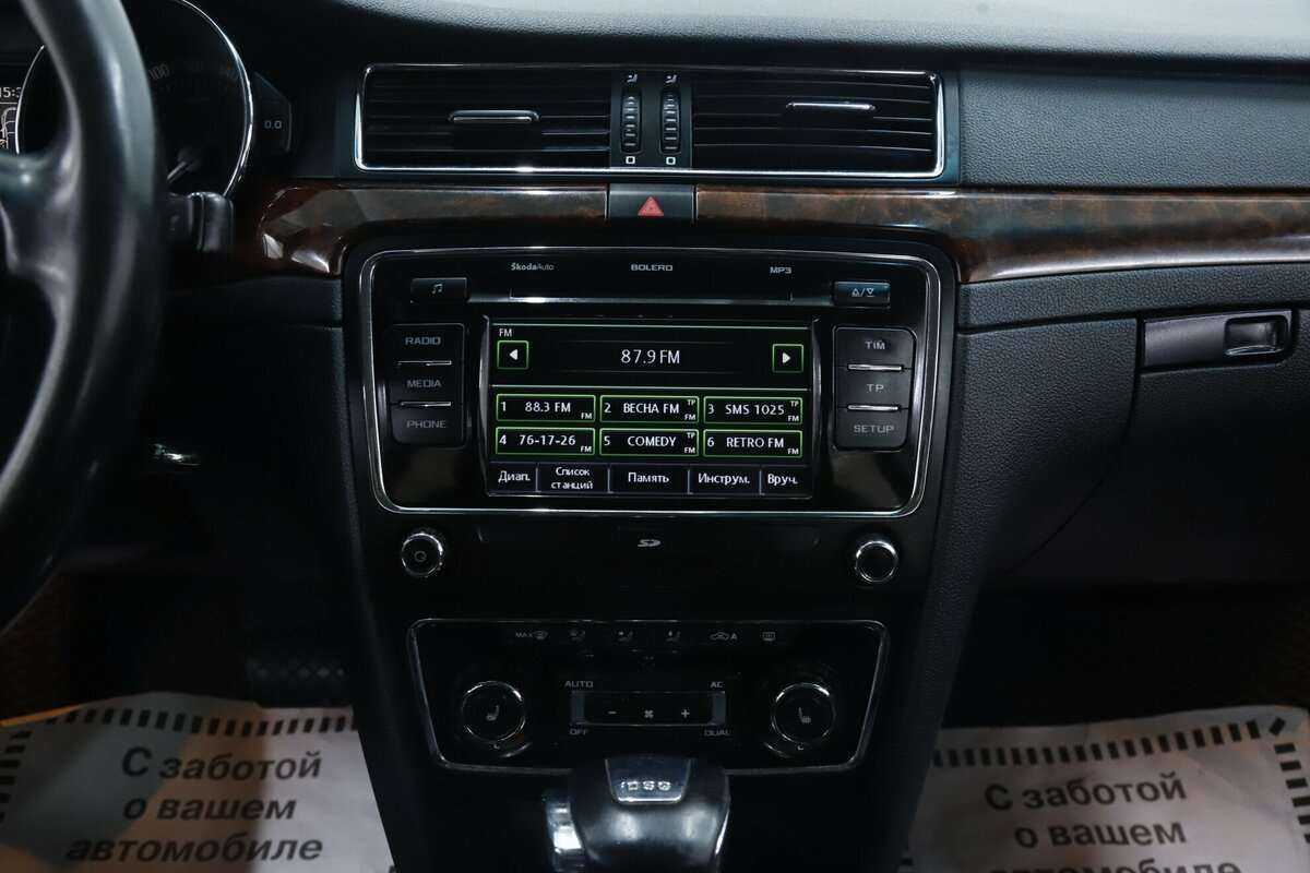 Skoda Superb с пробегом — 2013 год. Фото: #12