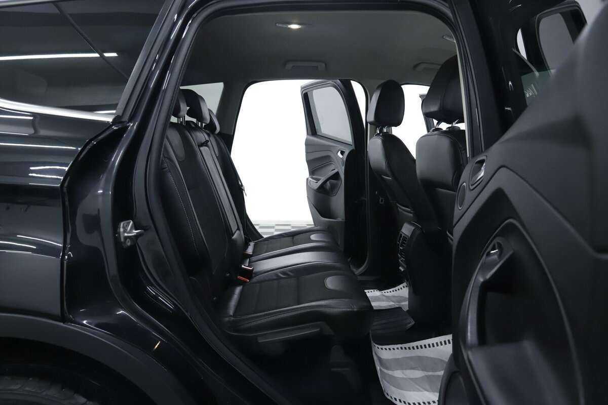 Ford Kuga с пробегом — 2016 год. Фото: #16