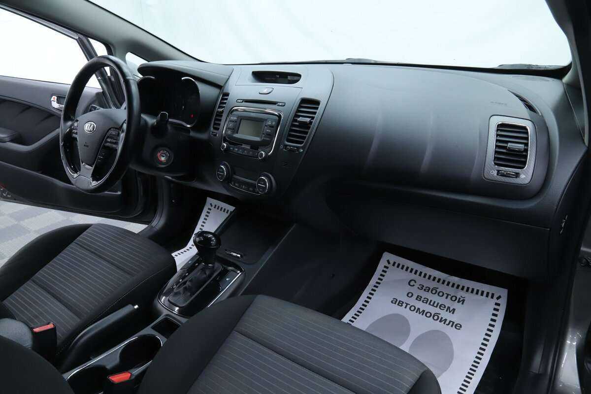 Kia Cerato с пробегом — 2018 год. Фото: #14