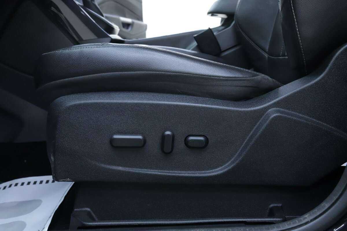 Ford Kuga с пробегом — 2013 год. Фото: #8