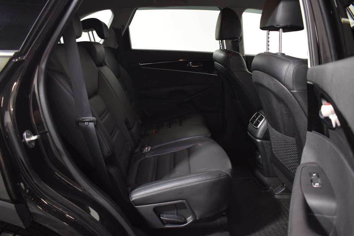 Kia Sorento с пробегом — 2020 год. Фото: #15