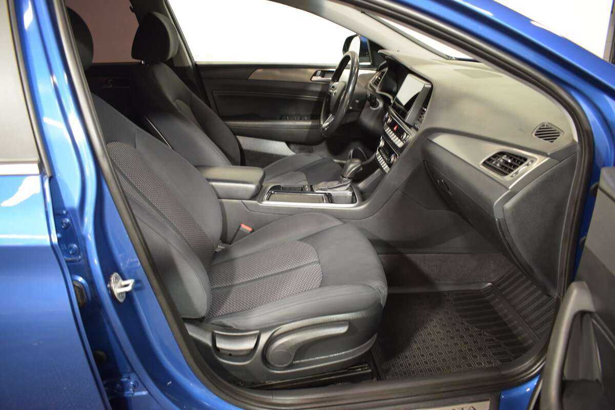 Hyundai Sonata с пробегом — 2018 год. Фото: #10