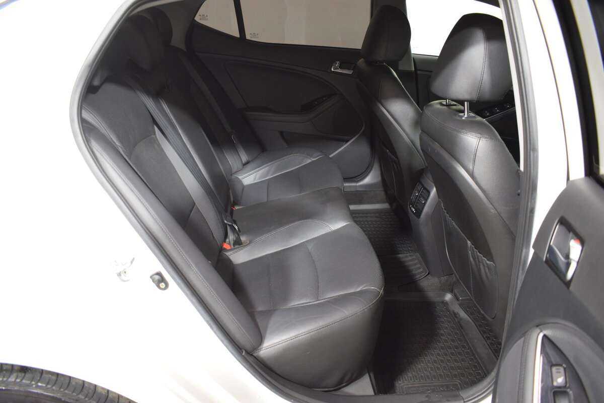 Kia Optima с пробегом — 2015 год. Фото: #13