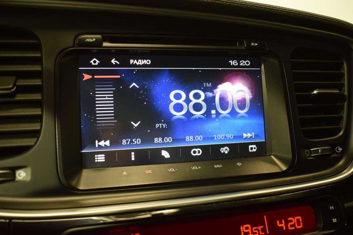 Kia Optima с пробегом — 2015 год. Фото: #17