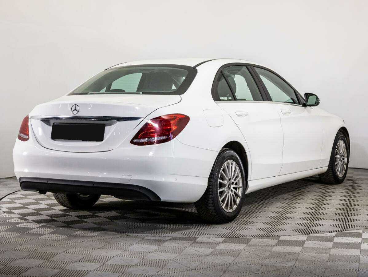 Mercedes-Benz C-Класс с пробегом — 2017 год. Фото: #4