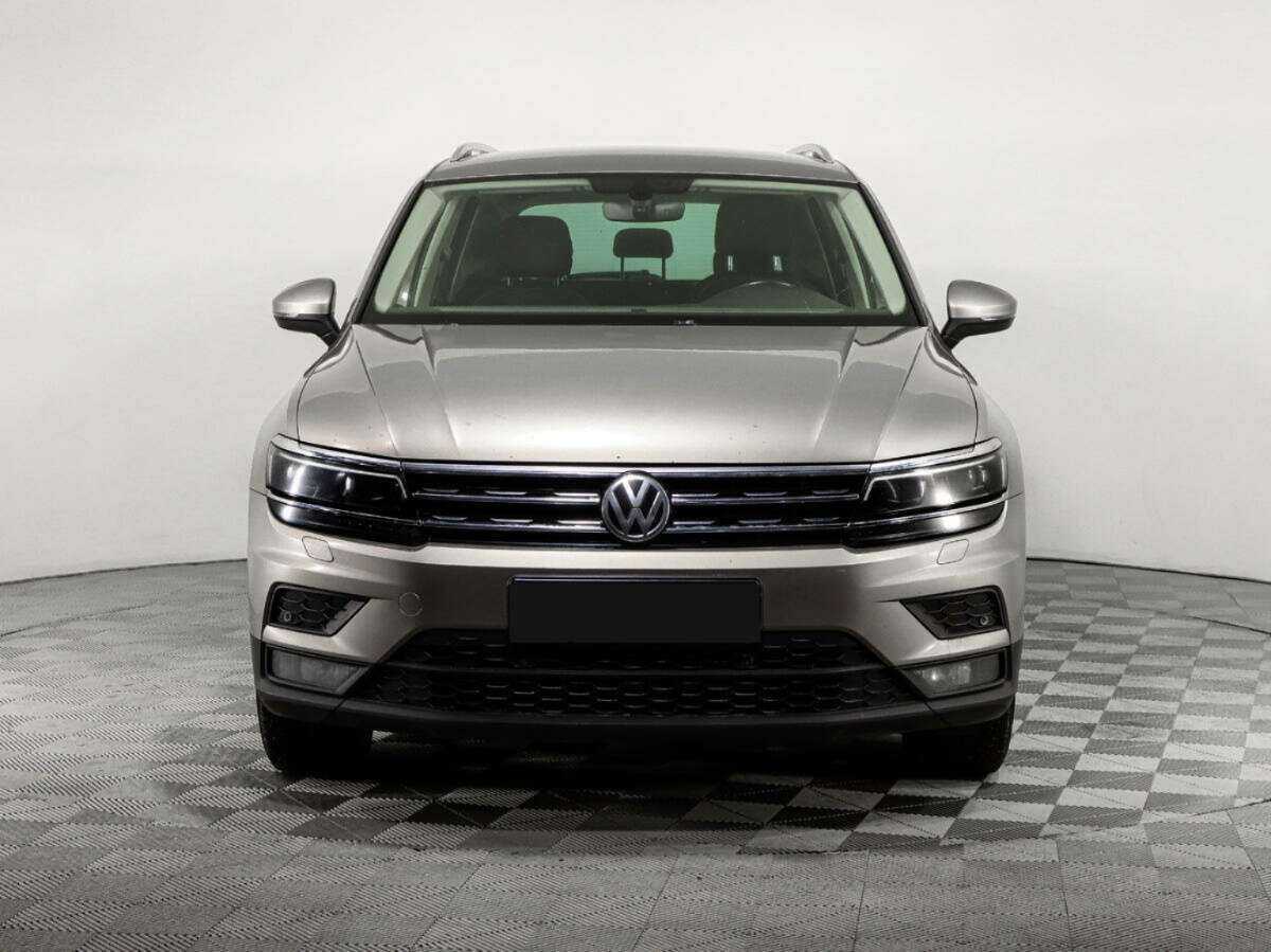 Volkswagen Tiguan с пробегом — 2018 год. Фото: #1