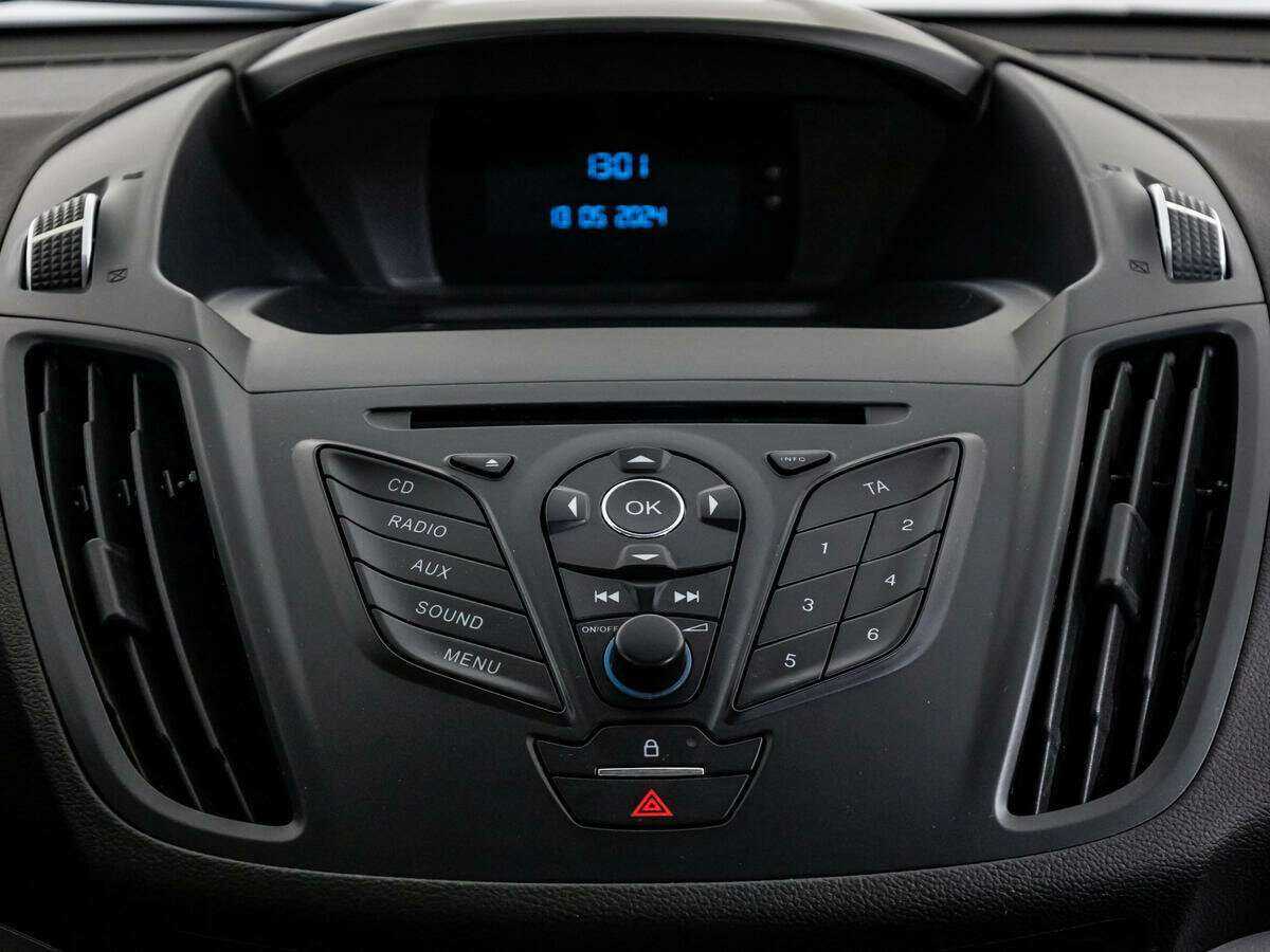 Ford Kuga с пробегом — 2016 год. Фото: #10