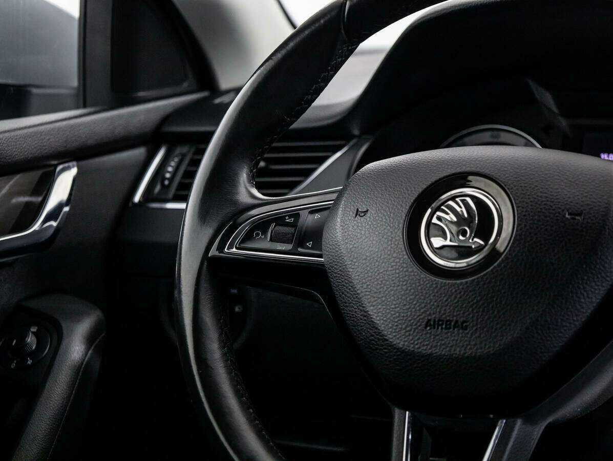 Skoda Octavia с пробегом — 2018 год. Фото: #12