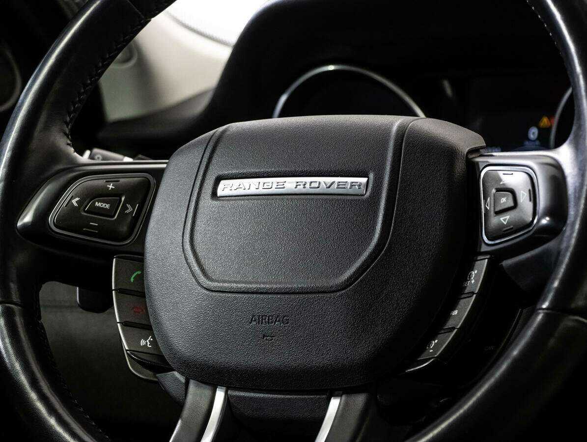Land Rover Range Rover Evoque с пробегом — 2017 год. Фото: #10