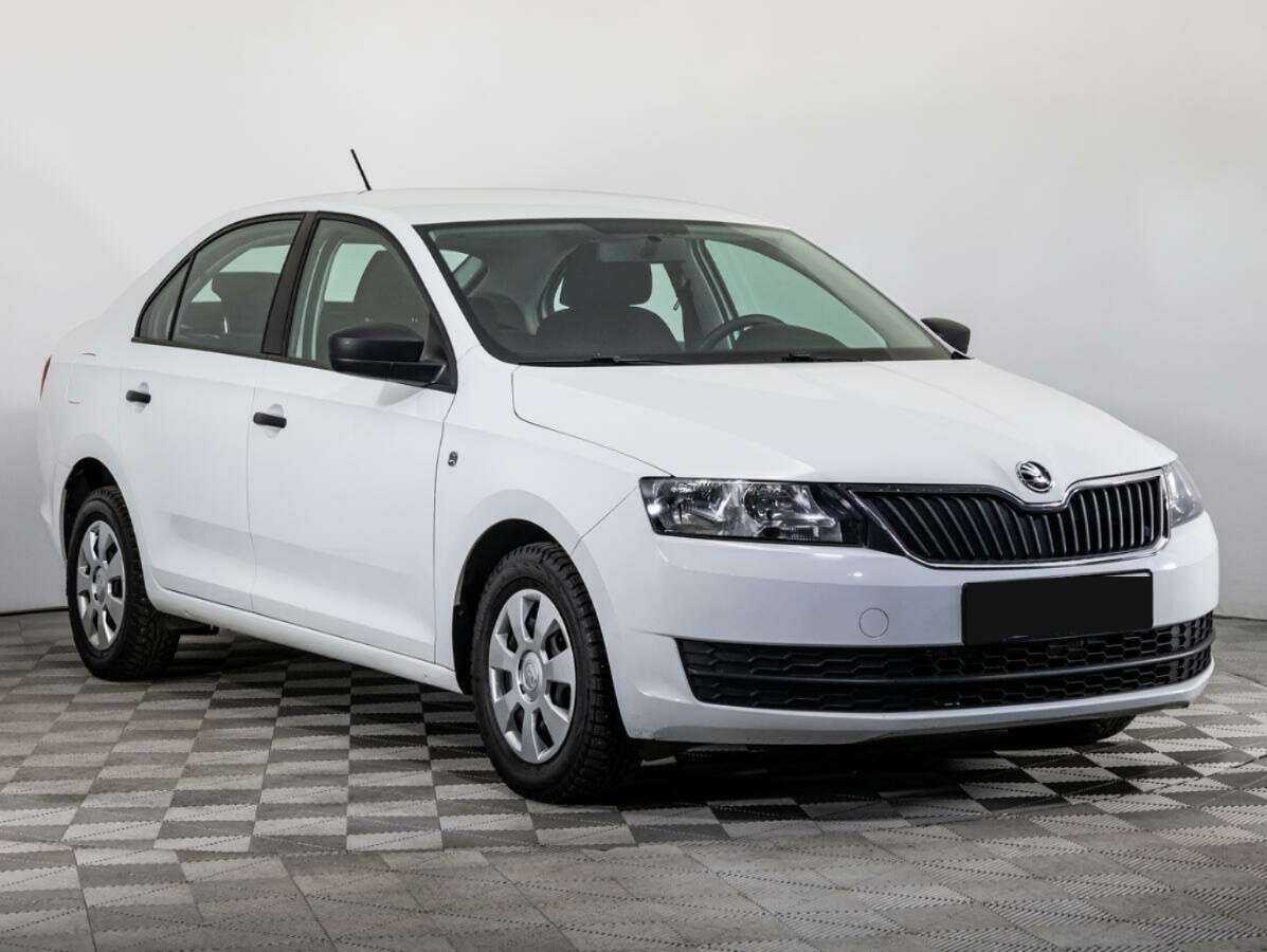 Skoda Rapid с пробегом — 2017 год. Фото: #2