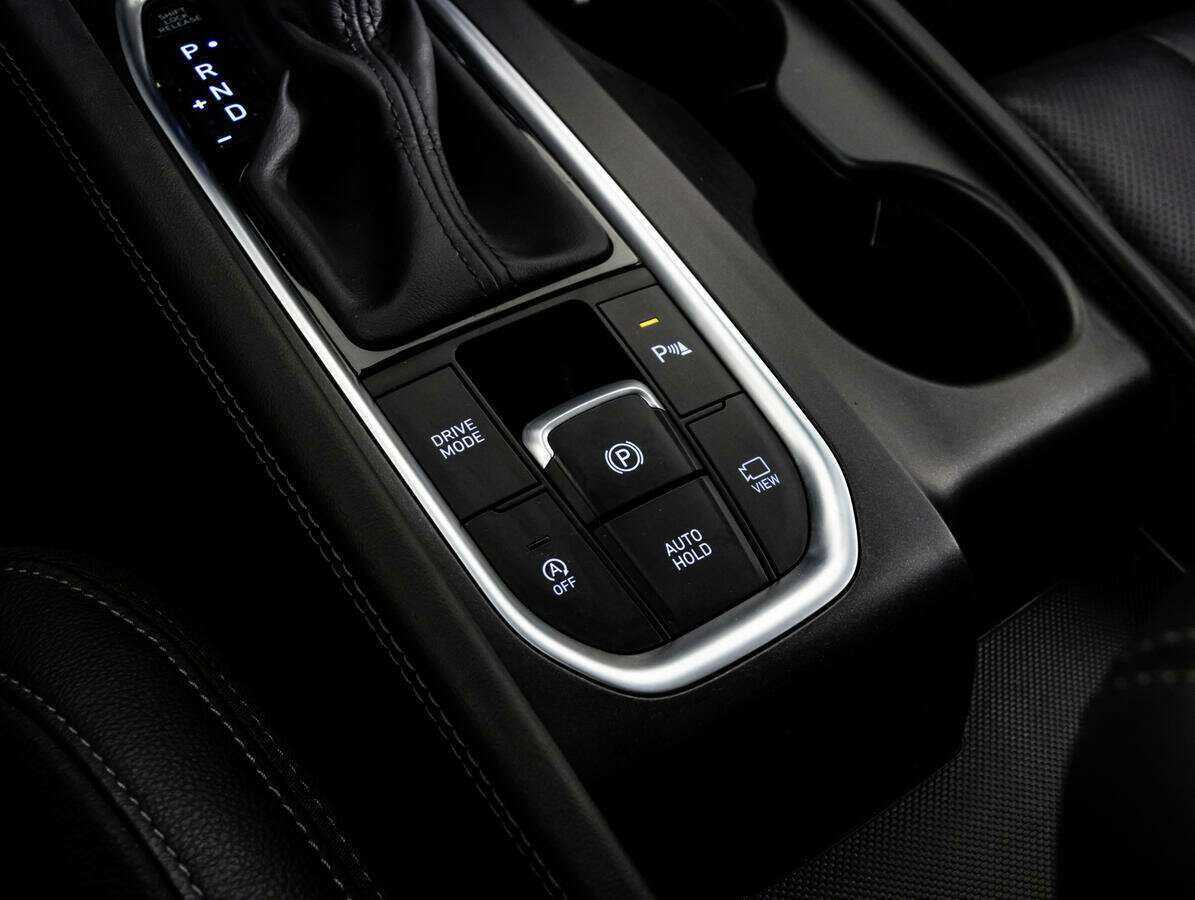 Hyundai Santa Fe с пробегом — 2018 год. Фото: #12