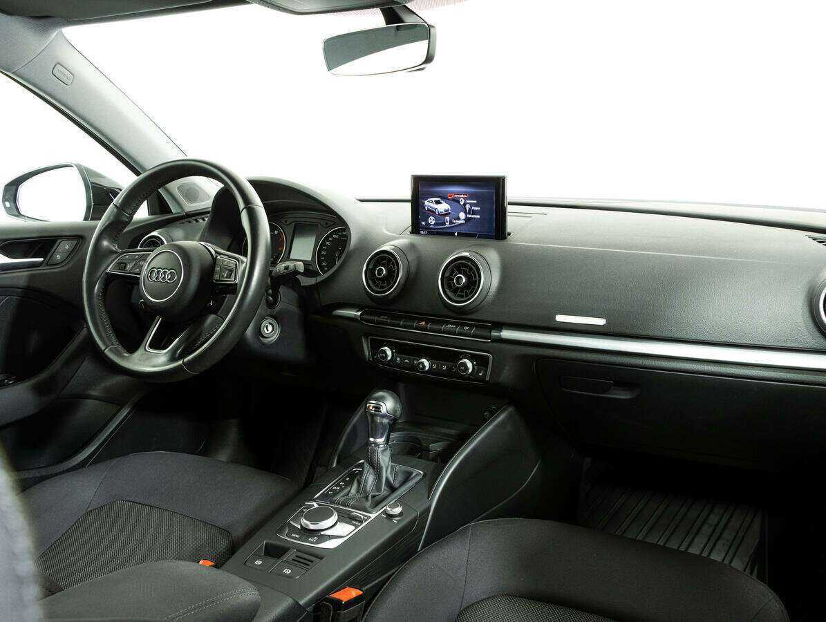 Audi A3 с пробегом — 2018 год. Фото: #8