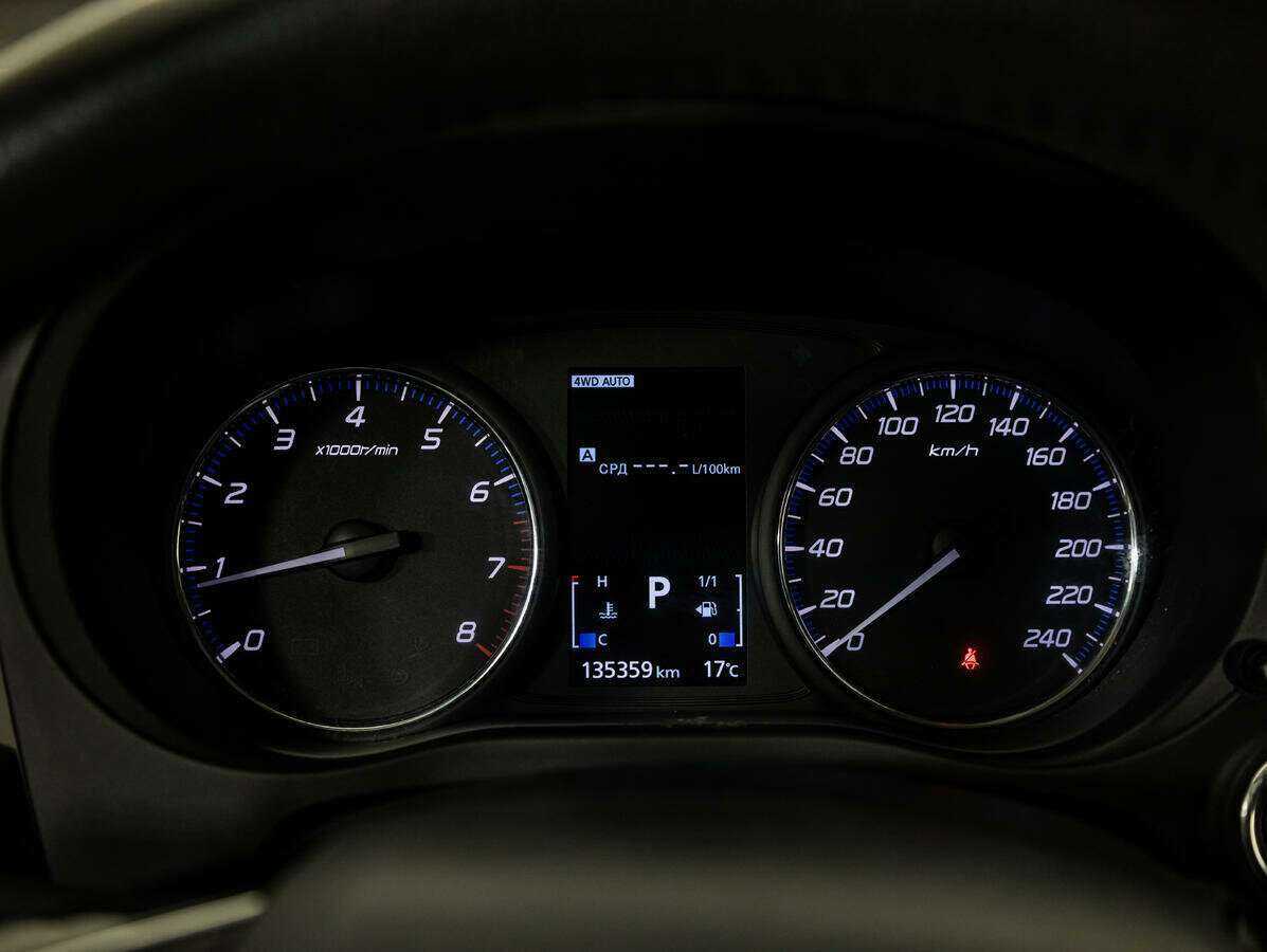 Mitsubishi Outlander с пробегом — 2018 год. Фото: #11