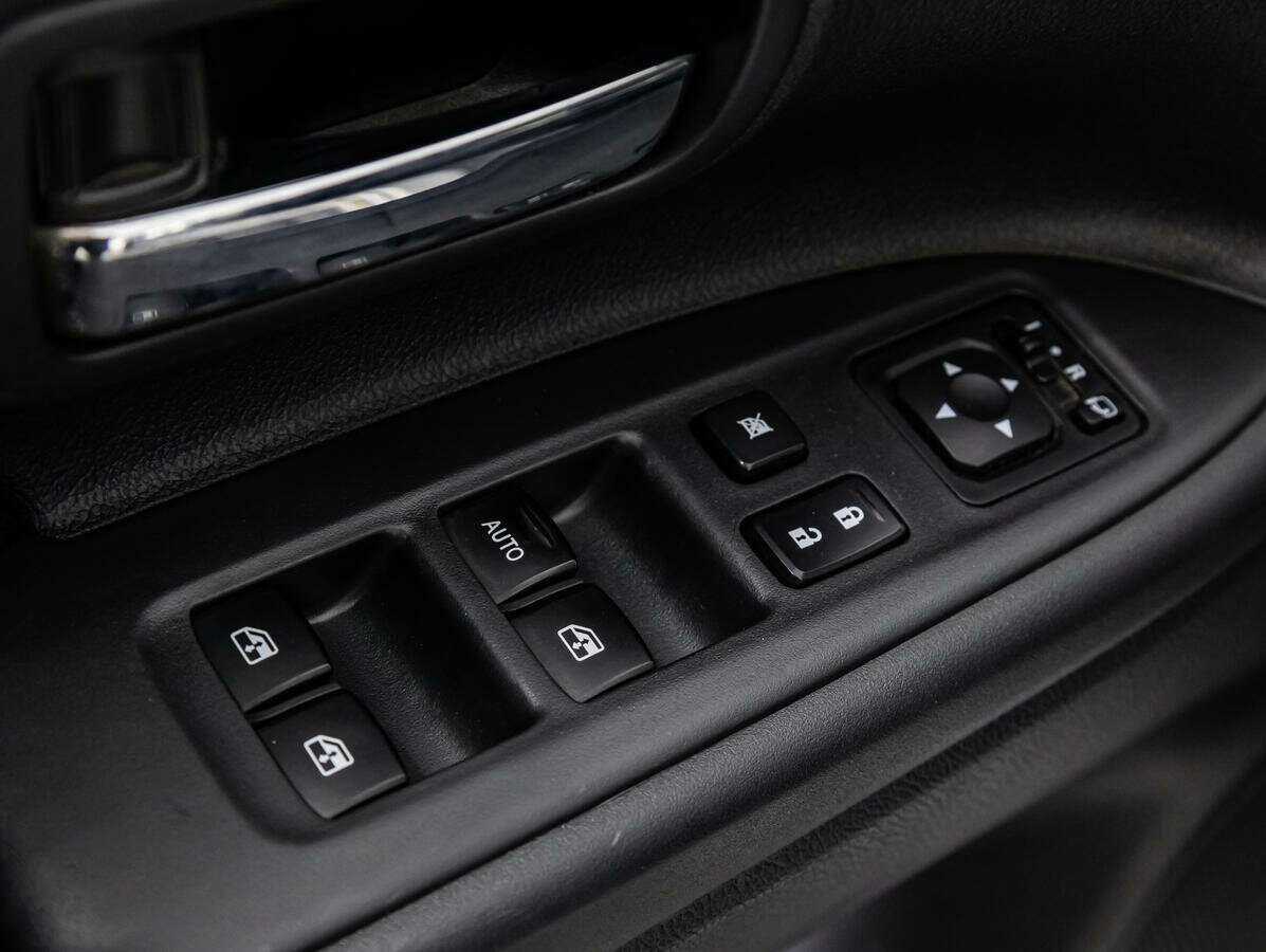 Mitsubishi Outlander с пробегом — 2018 год. Фото: #14