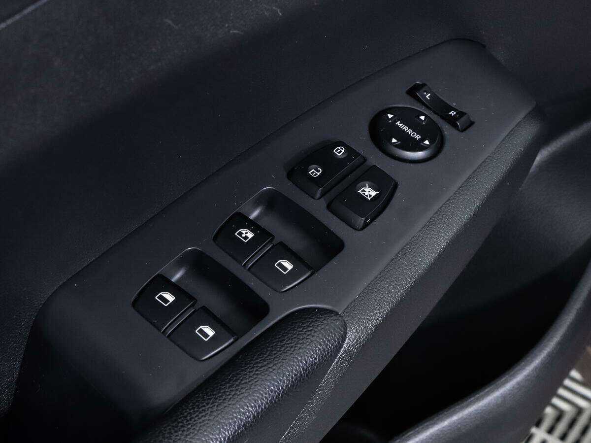 Hyundai Solaris с пробегом — 2020 год. Фото: #17