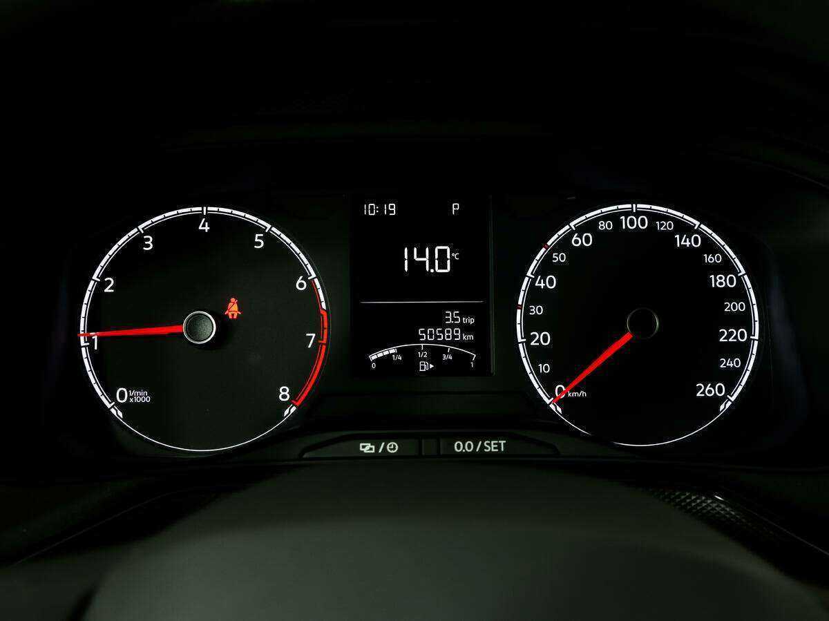 Volkswagen Polo с пробегом — 2022 год. Фото: #14