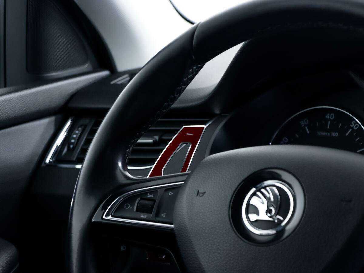 Skoda Octavia с пробегом — 2016 год. Фото: #11