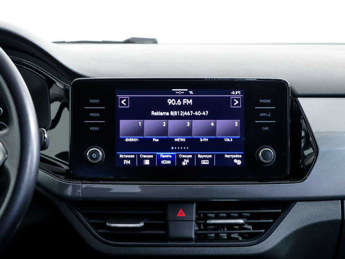 Volkswagen Polo с пробегом — 2021 год. Фото: #12