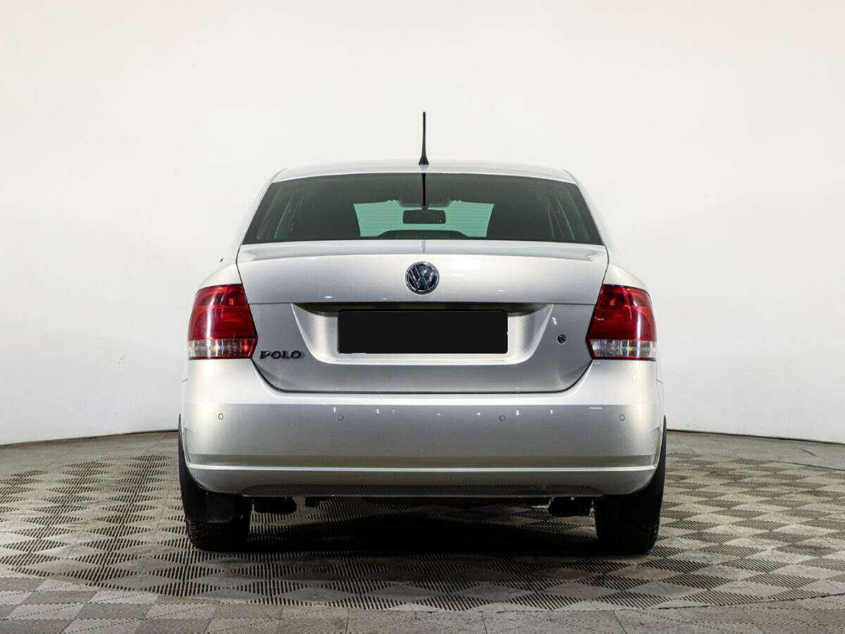 Volkswagen Polo с пробегом — 2014 год. Фото: #5