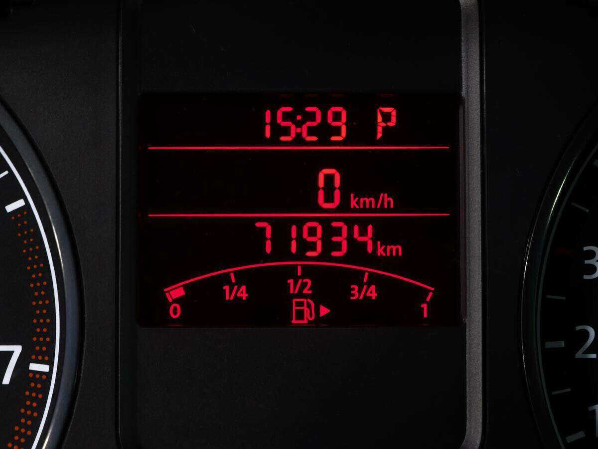 Volkswagen Polo с пробегом — 2014 год. Фото: #15