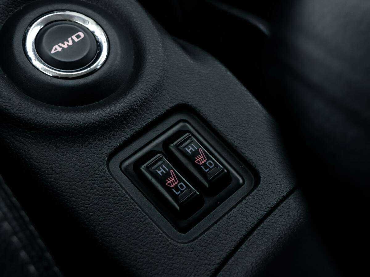 Mitsubishi Outlander с пробегом — 2016 год. Фото: #14