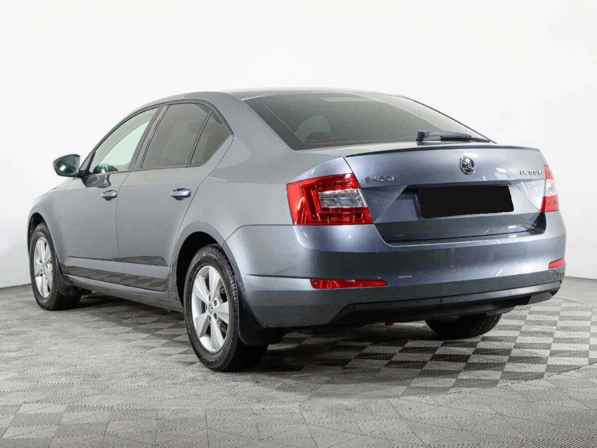 Skoda Octavia с пробегом — 2015 год. Фото: #6