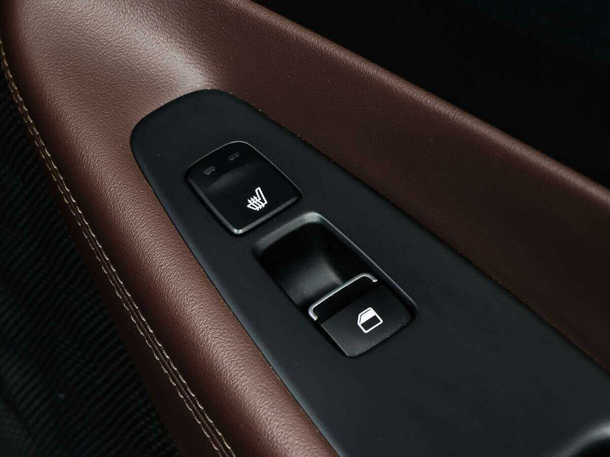 Hyundai Santa Fe с пробегом — 2018 год. Фото: #21