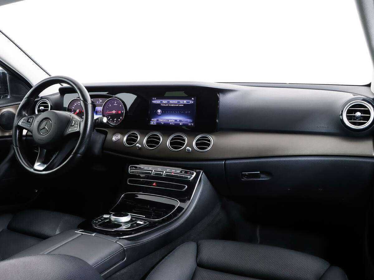 Mercedes-Benz E-Класс с пробегом — 2016 год. Фото: #8