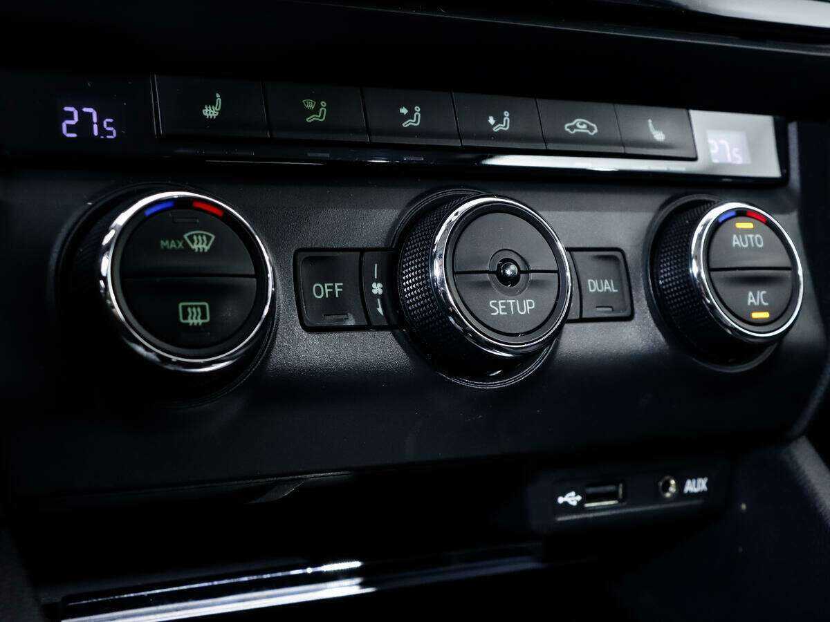 Skoda Octavia с пробегом — 2013 год. Фото: #13