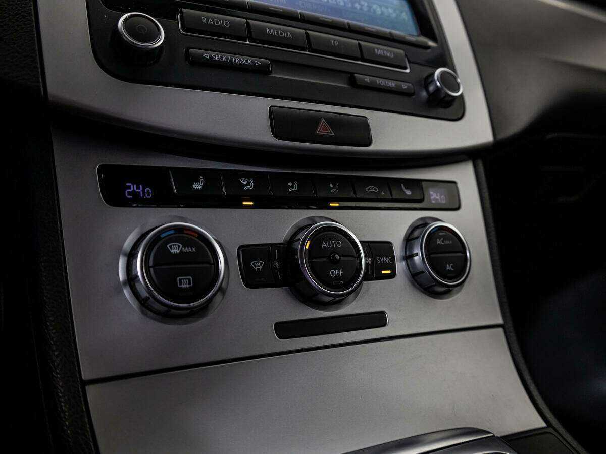 Volkswagen Passat с пробегом — 2012 год. Фото: #14