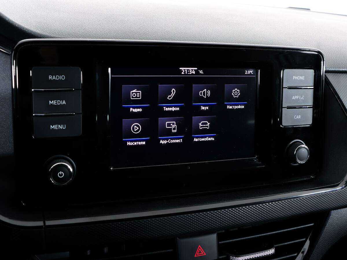 Volkswagen Polo с пробегом — 2021 год. Фото: #9