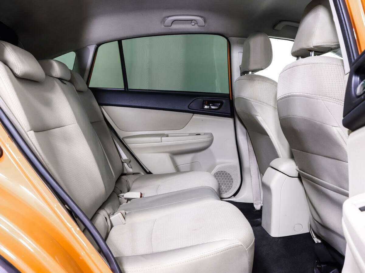 Subaru XV с пробегом — 2012 год. Фото: #14