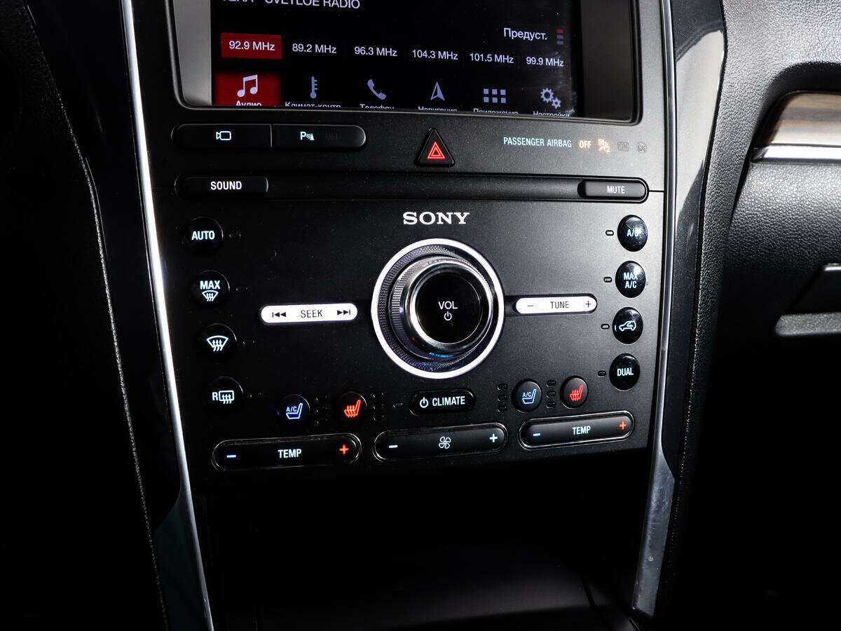 Ford Explorer с пробегом — 2018 год. Фото: #11