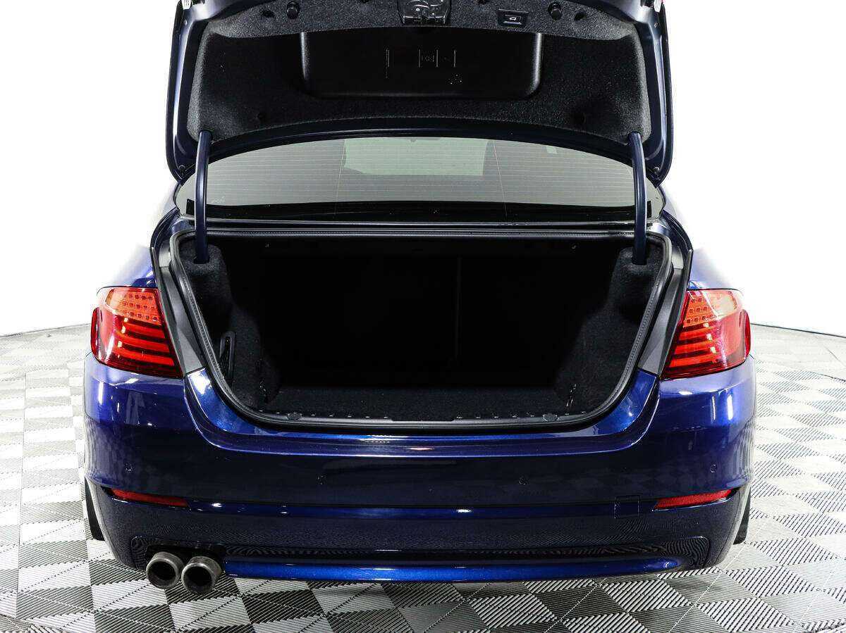 BMW 5 серии с пробегом — 2012 год. Фото: #25